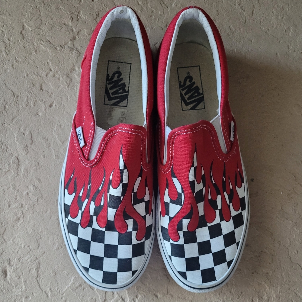 Vans Classic Black and White Checkered Red Drip Unisex Sneakers Size M-7.5/W-9.0